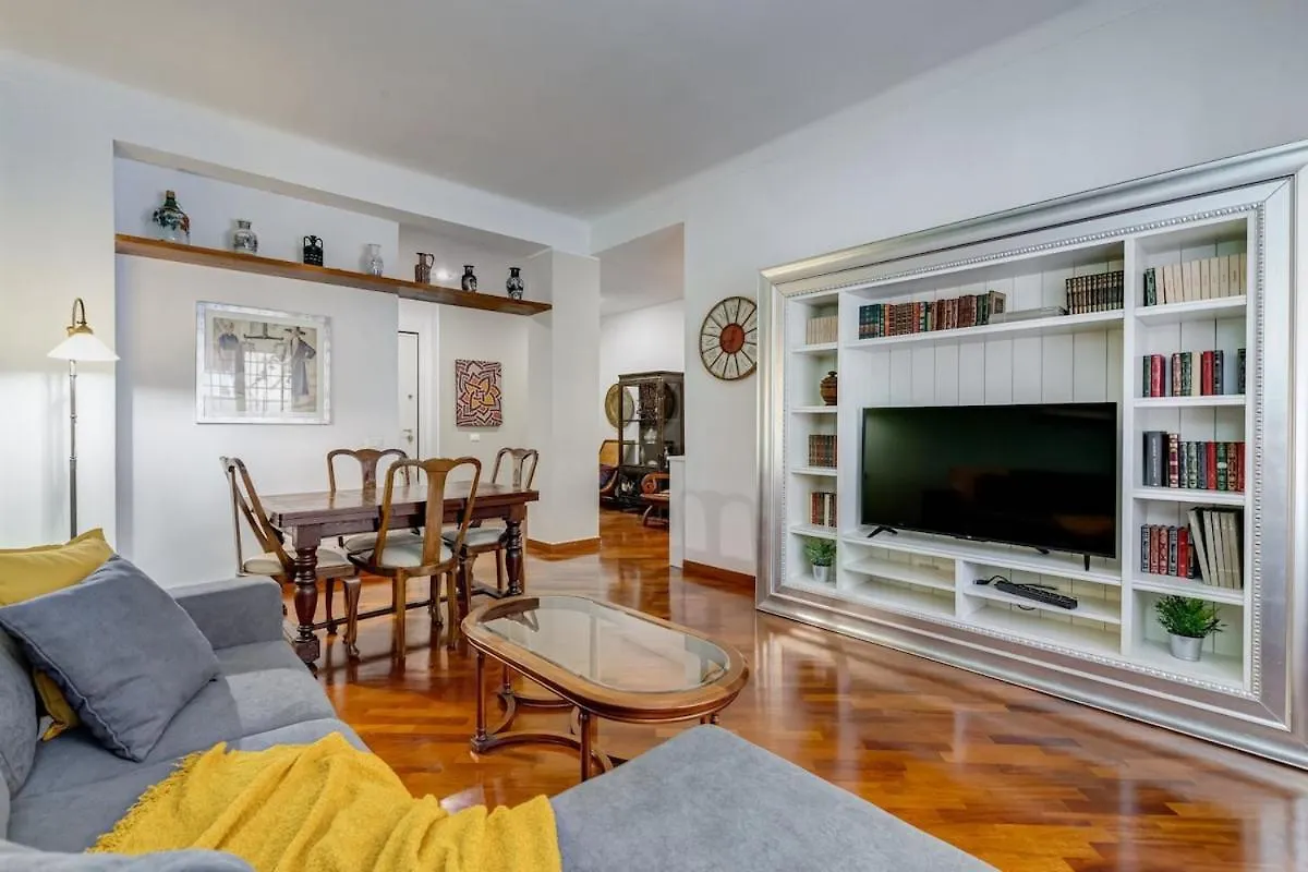 Bdc - Central Charming 2-Bdr! Rome Apartment